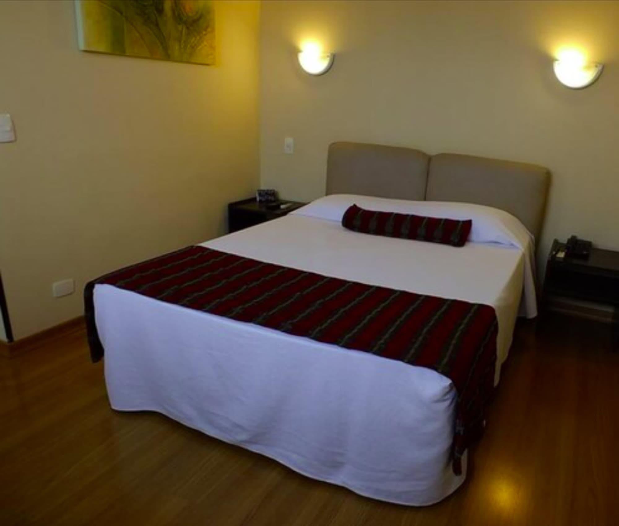 Hotel Nacional Inn Curitiba Estacao Shopping Kültér fotó