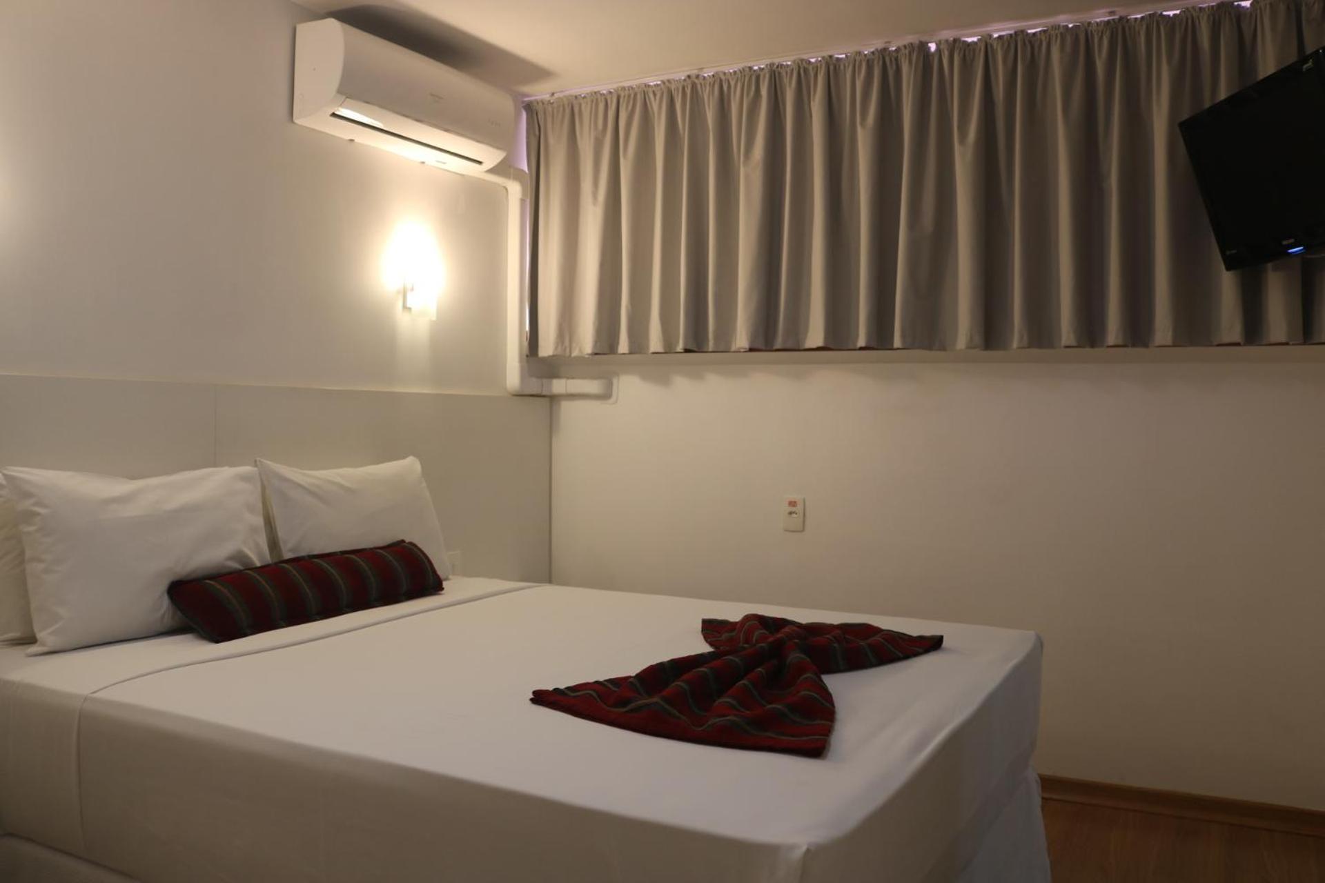 Hotel Nacional Inn Curitiba Estacao Shopping Kültér fotó
